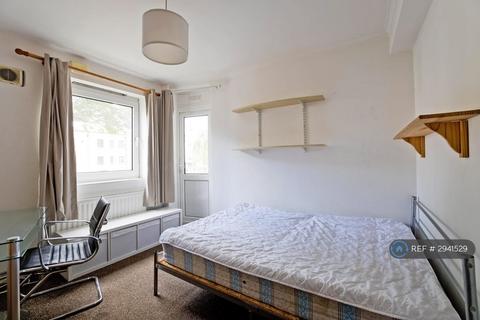 undefined, Westerham, London, NW1