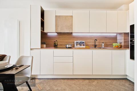 2 bedroom apartment to rent, Makers Yard, Skyline Apartments, E3