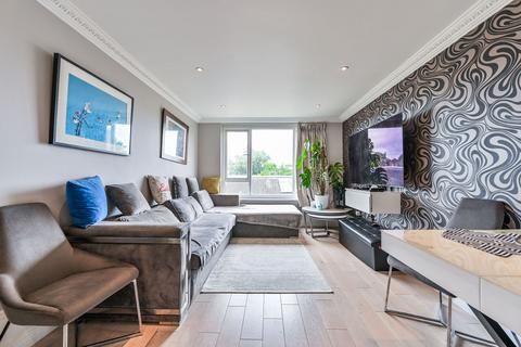 Centurion Close, Islington, London, N7