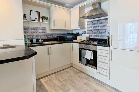 2 bedroom flat for sale, Blandford Road, Poole, Dorset, BH16