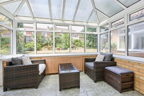4 bedroom detached house for sale, Radstone Close, Oakwood, Derby