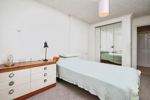 2 bedroom flat for sale, Horn Cross Road, Plymouth, Devon, PL9
