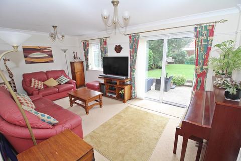 4 bedroom detached house for sale, Conway Drive, Flitwick