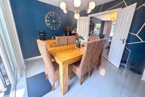 4 bedroom detached house for sale, Dryslwyn Road, Washington, Tyne and Wear, NE38 8FN
