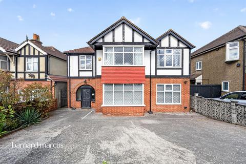 Tolworth Rise North, SURBITON