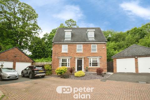 5 bedroom detached house for sale, Poppy Field Avenue, Llantarnam, Cwmbran