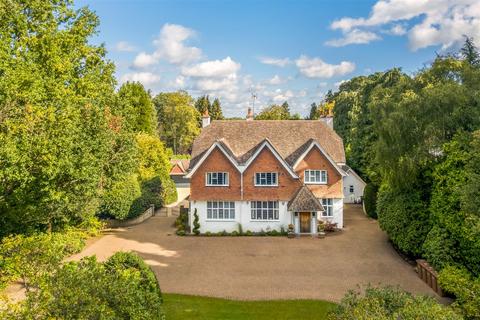 7 bedroom detached house for sale, Kingswood
