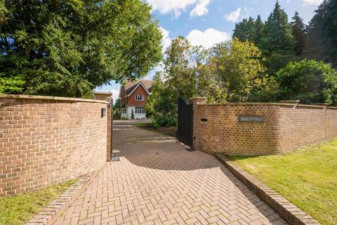 7 bedroom detached house for sale, Kingswood