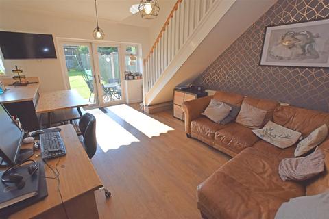 4 bedroom bungalow for sale, Gron Ffordd, Rhiwbina, Cardiff