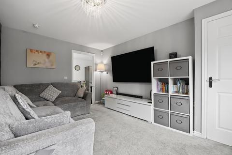 3 bedroom detached house for sale, Hallhill Circle, Johnstone