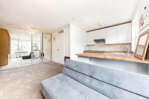 Studio for sale, Mayfield Road, London W12
