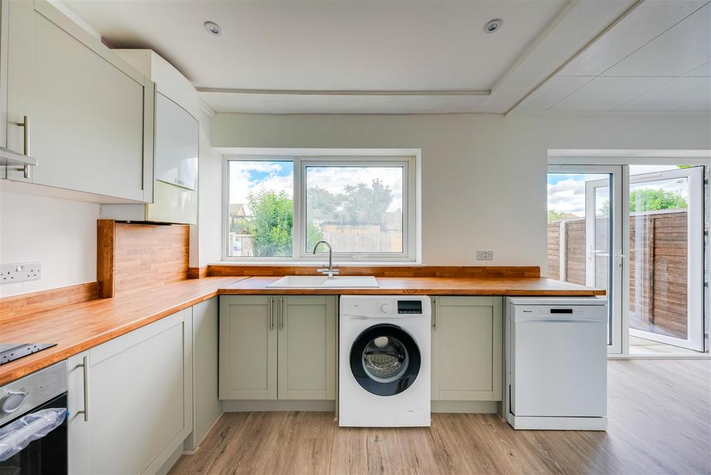 Utility room, utility