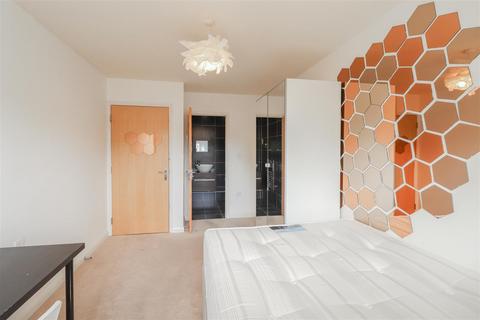 2 bedroom apartment to rent, Hever Hall, Coventry CV1