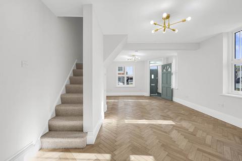 4 bedroom house for sale, Kimberley Road, Walthamstow, E17