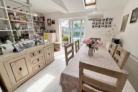 4 bedroom semi-detached house for sale, Elmsmere Road, Manchester