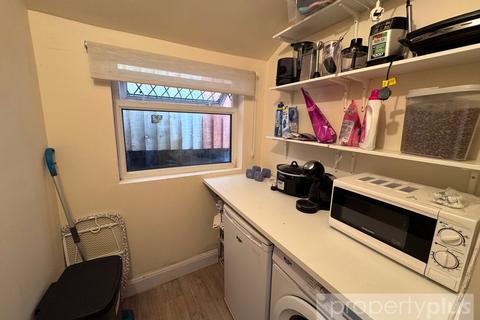 3 bedroom end of terrace house for sale, Tyntyla Road, Tonypandy, Rhondda Cynon Taff, CF40