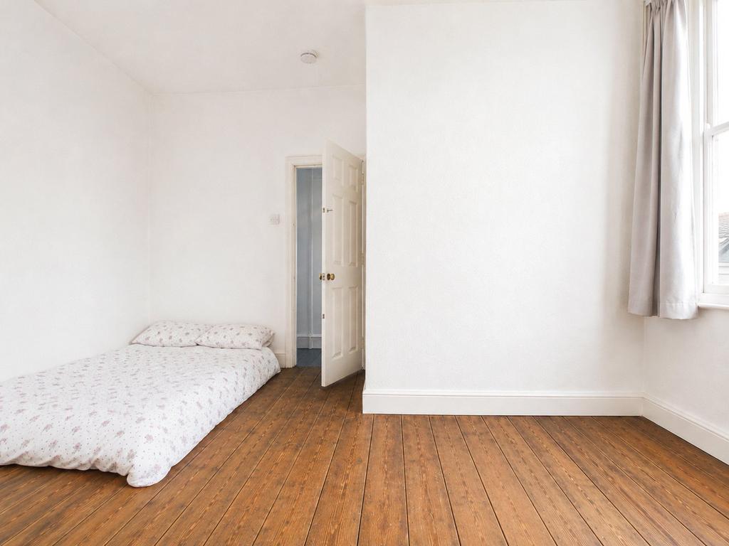 Powis Road, Brighton, BN1 - More