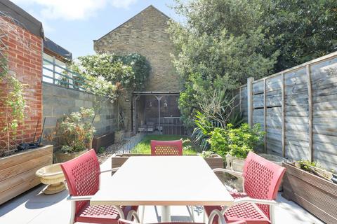 4 bedroom house for sale, Capworth Street, Leyton, E10