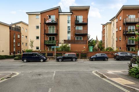 2 bedroom flat for sale, Portswood Road, Portswood, Southampton, Hampshire, SO17
