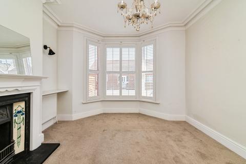 3 bedroom semi-detached house for sale, Elm Drive, NOTTINGHAM, Nottinghamshire, NG4