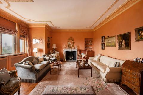 3 bedroom flat for sale, London NW8