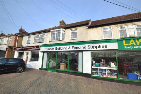 2 bedroom apartment to rent, Collier Row Road, Collier Row, Romford