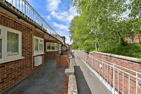 2 bedroom apartment to rent, Rowland Place, Green Lane, Northwood, HA6