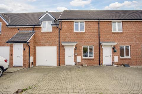 2 bedroom terraced house to rent, Chalk Stream Rise, Amersham, HP6