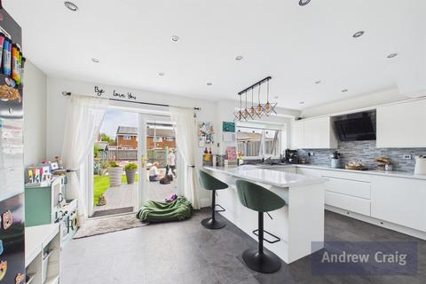 3 bedroom end of terrace house for sale, Highgate Gardens, Jarrow