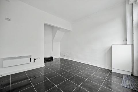 3 bedroom end of terrace house for sale, Leek ST13