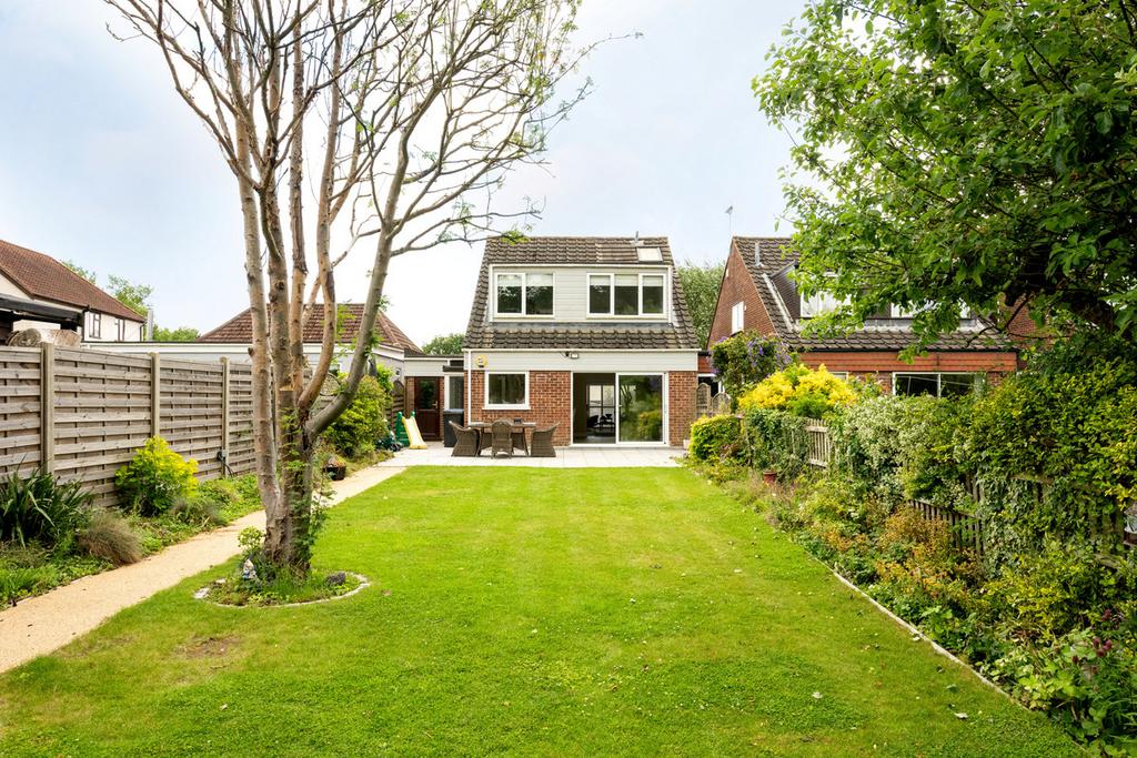 House exterior, garden