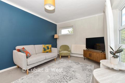 1 bedroom flat for sale, Audley Place, Sutton, Surrey