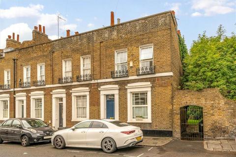 Matlock Street, London E14
