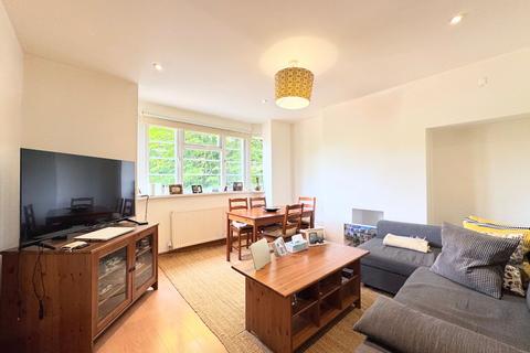 Stonegrove, Court Stonegrove, HA8