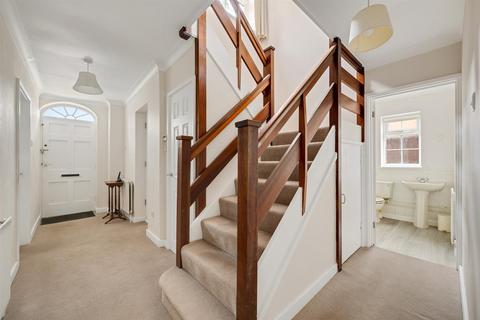 4 bedroom detached house for sale, Cairndale Close, Sundride Park, Bromley, BR1