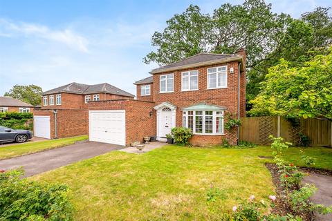 4 bedroom detached house for sale, Cairndale Close, Sundride Park, Bromley, BR1