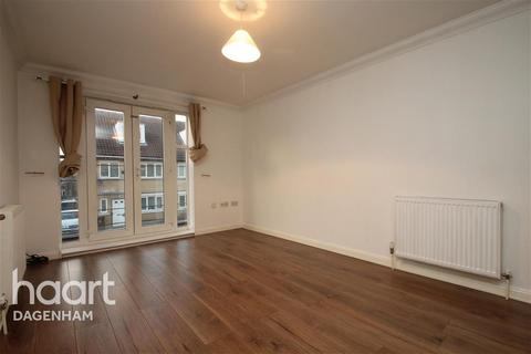 2 bedroom flat to rent, Neale Court, Dagenham, RM9