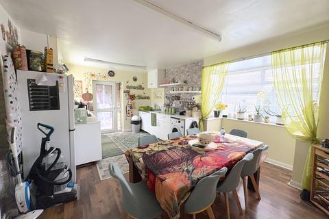2 bedroom detached bungalow for sale, Regent Street, Kimberley NG16