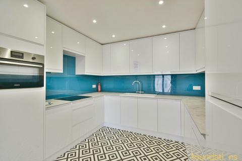 1 bedroom flat for sale, Marina, Bexhill-on-Sea, TN40