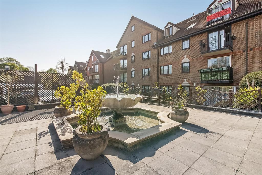 Communal gardens