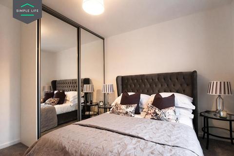 3 bedroom semi-detached house to rent, Baytree Lane, Middleton, Manchester, M24