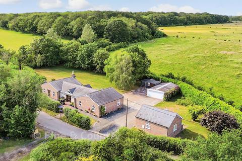 4 bedroom detached bungalow for sale, Hicks Forstal Road, Hoath, Canterbury, Kent