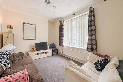 1 bedroom in a house share to rent – pohled 2