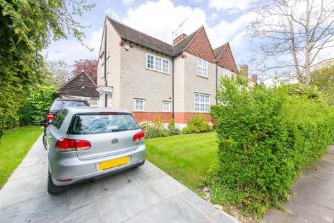 Brookland Hill, London, NW11