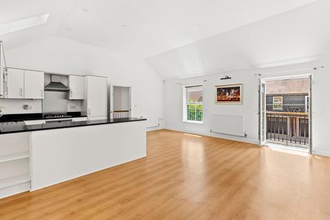 2 bedroom coach house for sale, St. Dunstans Close, Princes Risborough HP27