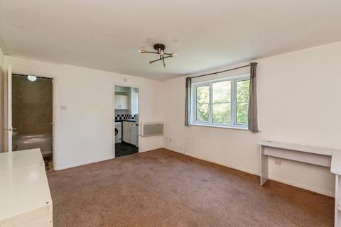 undefined, Conway Gardens, Grays, Essex, RM17