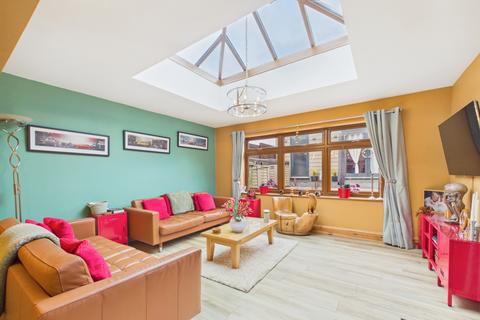 3 bedroom semi-detached house for sale, Duxmere Drive, Ross-on-Wye, Herefordshire, HR9