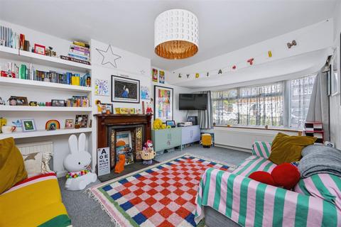 2 bedroom semi-detached bungalow for sale, Glenfalls Avenue, Patcham, Brighton