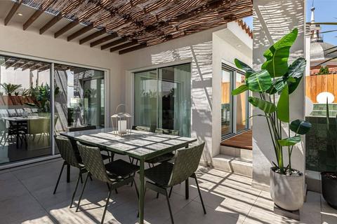 3 bedroom penthouse, A Dream Penthouse With Private Pool, Salamanca - Castellana