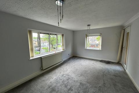 3 bedroom flat for sale, 91, School Road, High Green, Sheffield S35 3JG